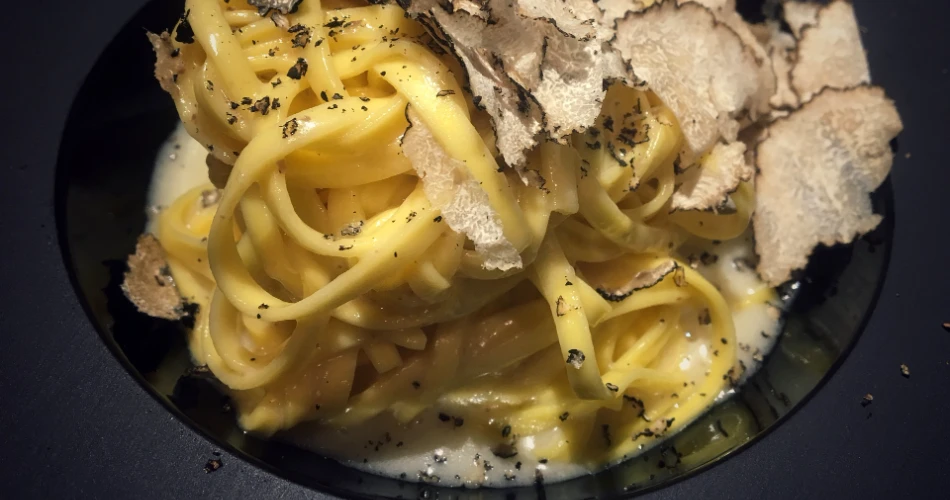 Top 9 Must Try Restaurants in Houston